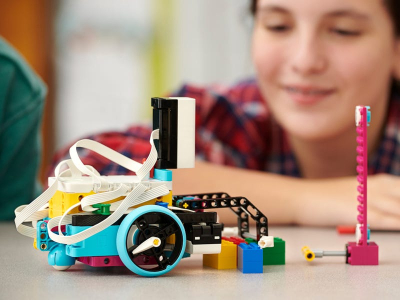 Radionice LEGO robotike u Gradskoj knjižnici Marka Marulića – ogranak Podstrana