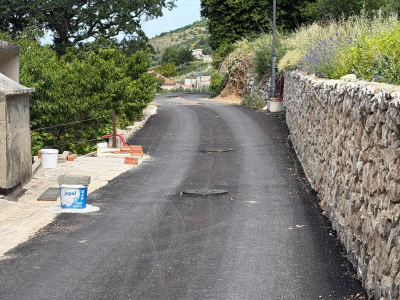 Gornja Podstrana: Dovršena nova faza radova u ulici Don Petra Cara, uskoro i nova javna rasvjeta cijelom dionicom