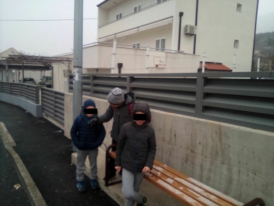 Iz Općine - Stanica bez nadstrešnice je pod ingerencijom Hrvatskih cesta, uskoro rješenje.